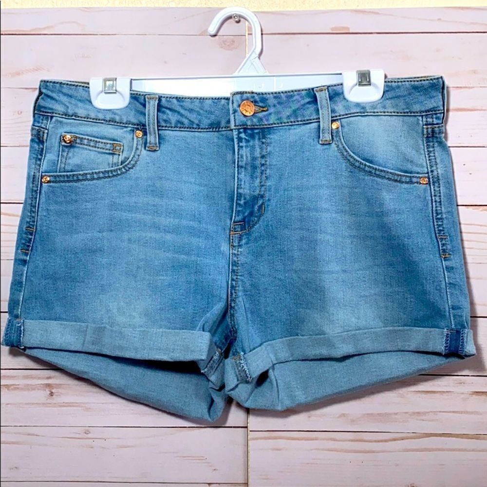 Celebrity Pink Women’s Denim Shorts